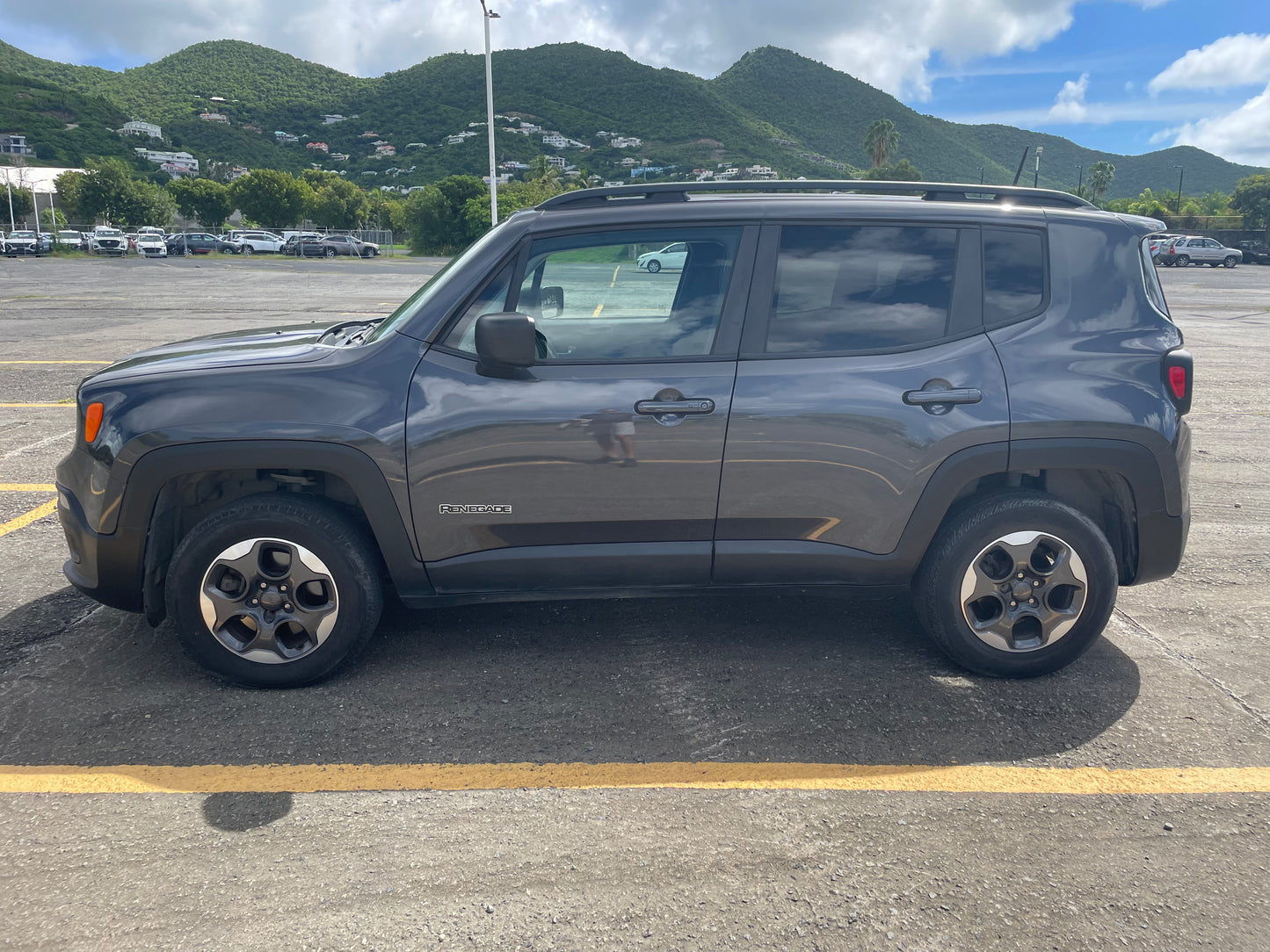 2018 JEEP RENAGADE SPORT LOW MILEAGE