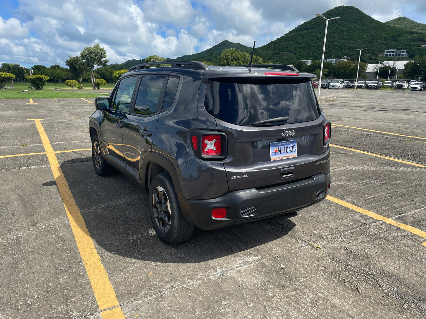 2018 JEEP RENAGADE SPORT LOW MILEAGE