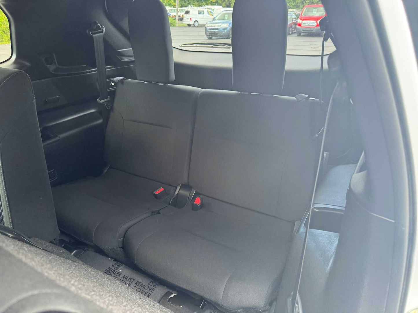 2025 MITSUBISHI OUTLANDER ES 7 PASSENGERS 15K MILES