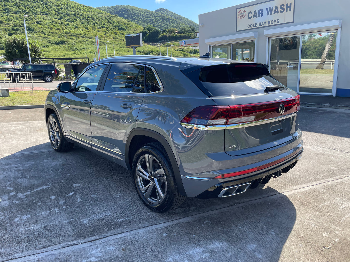 2024 VW ATLAS CROSS SPORT R LINE SEL