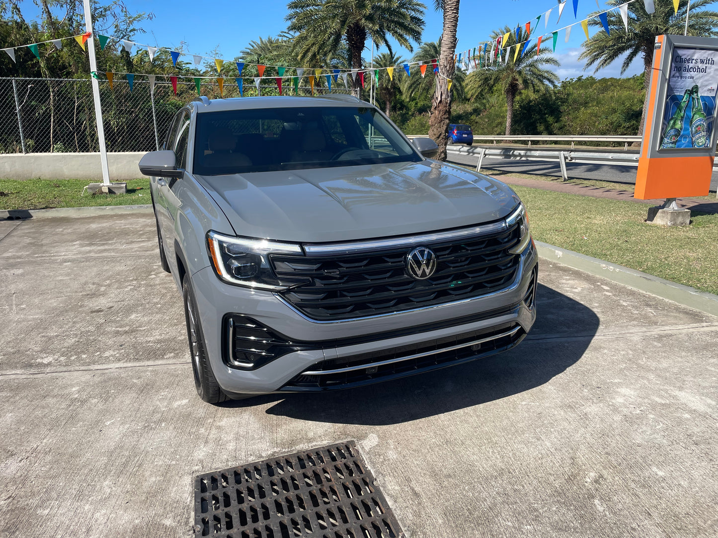 2024 VW ATLAS CROSS SPORT R LINE SEL