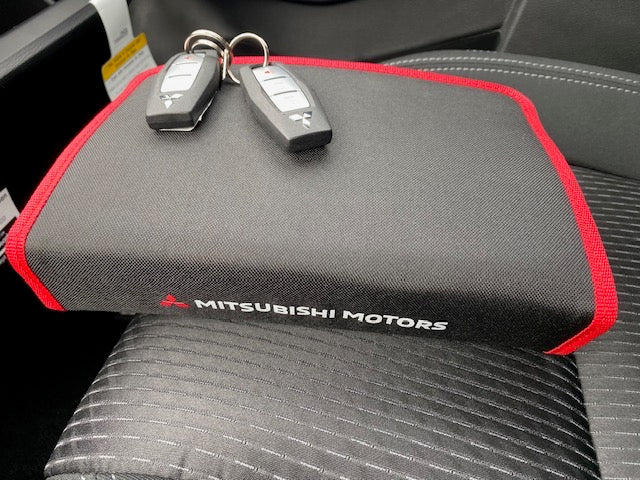 2024 MITSUBISHI OUTLANDER ES FWD 7 PASSENGERS