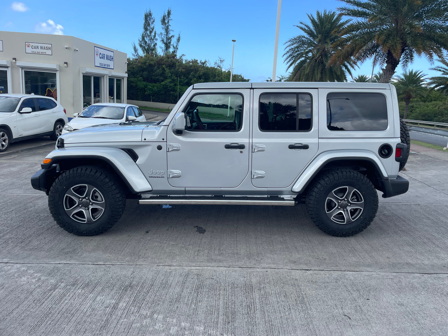 2023 Custom Wrangler sport  NEW