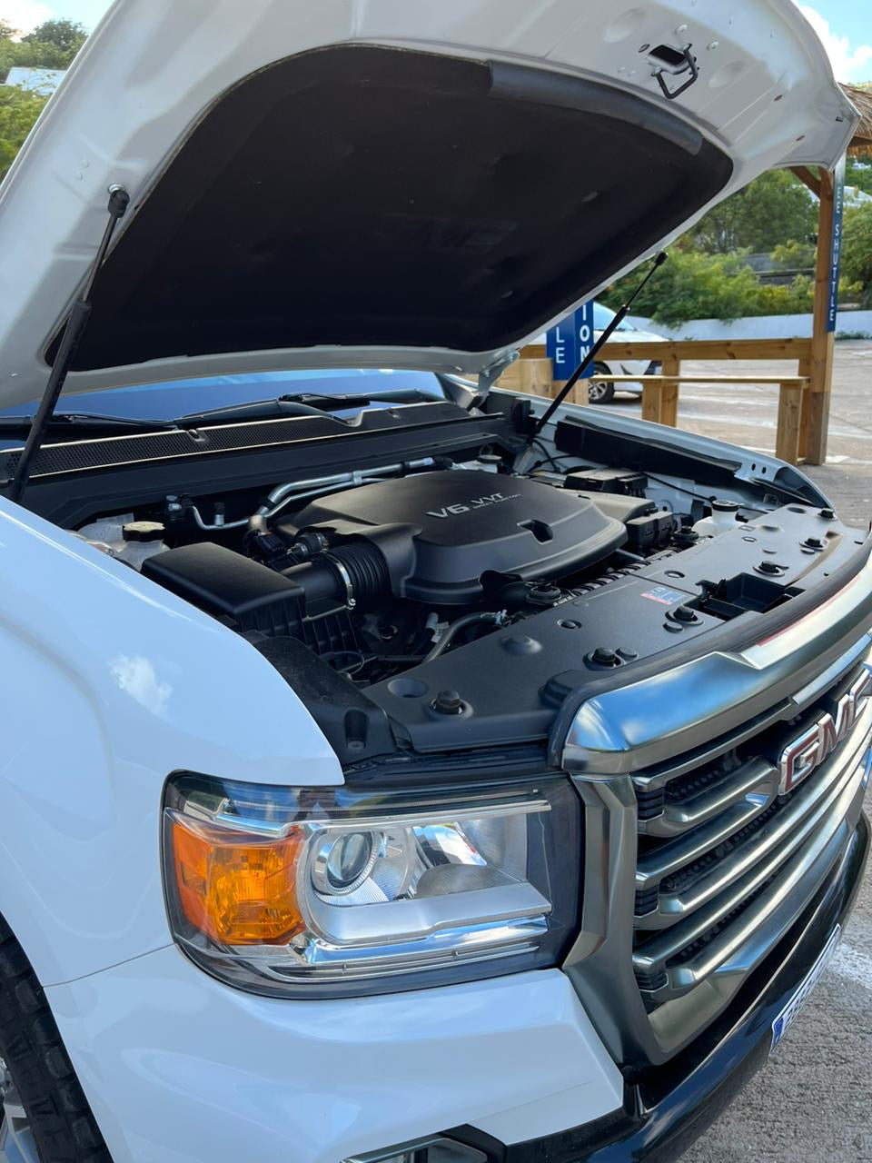 GMC CANYON