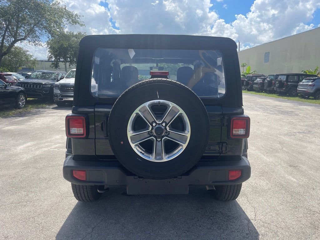 2021 JEEP SAHARA SOFT TOP 2D