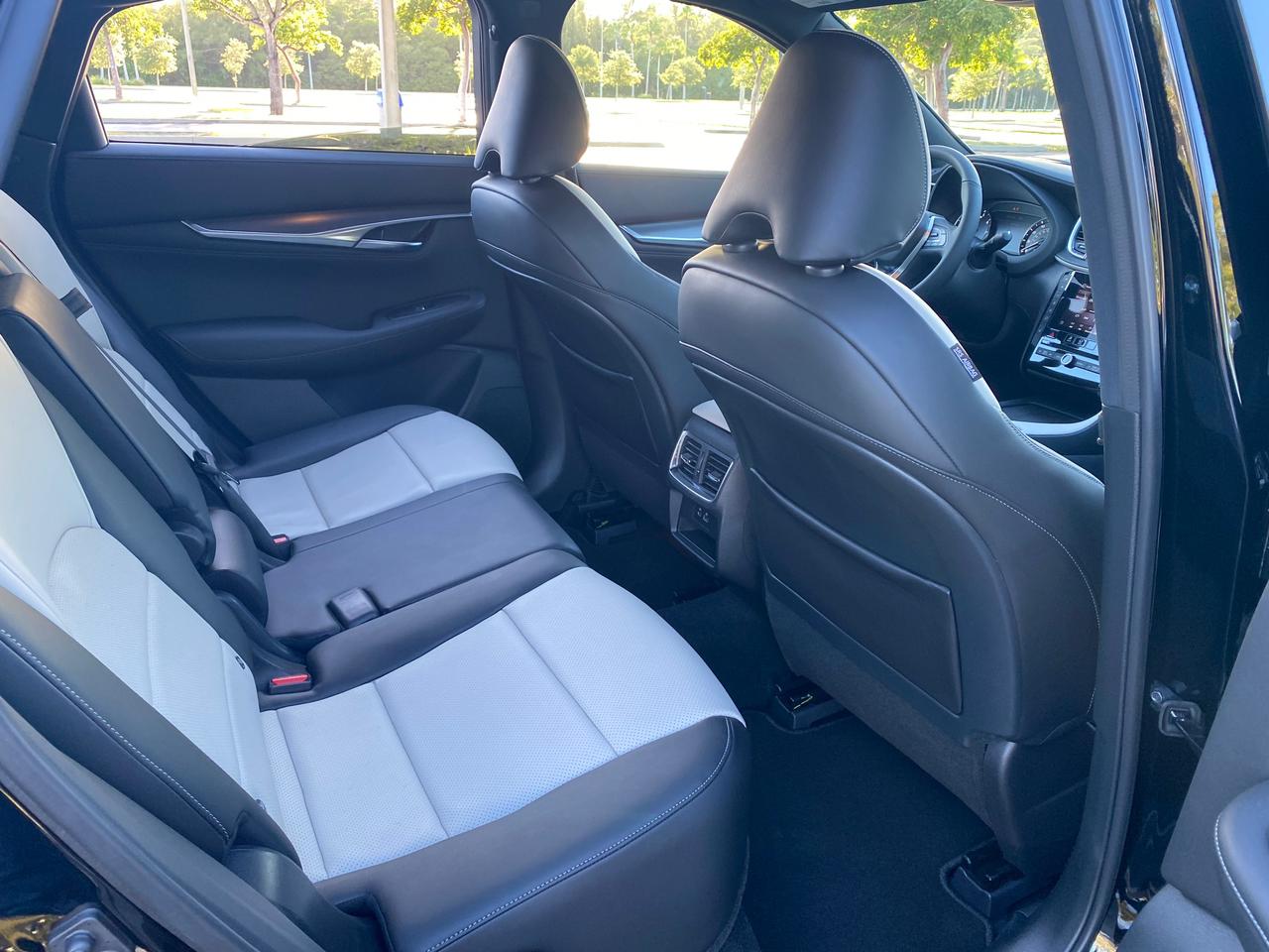 2023 Infiniti QX55 Luxury AWD Automatic black
