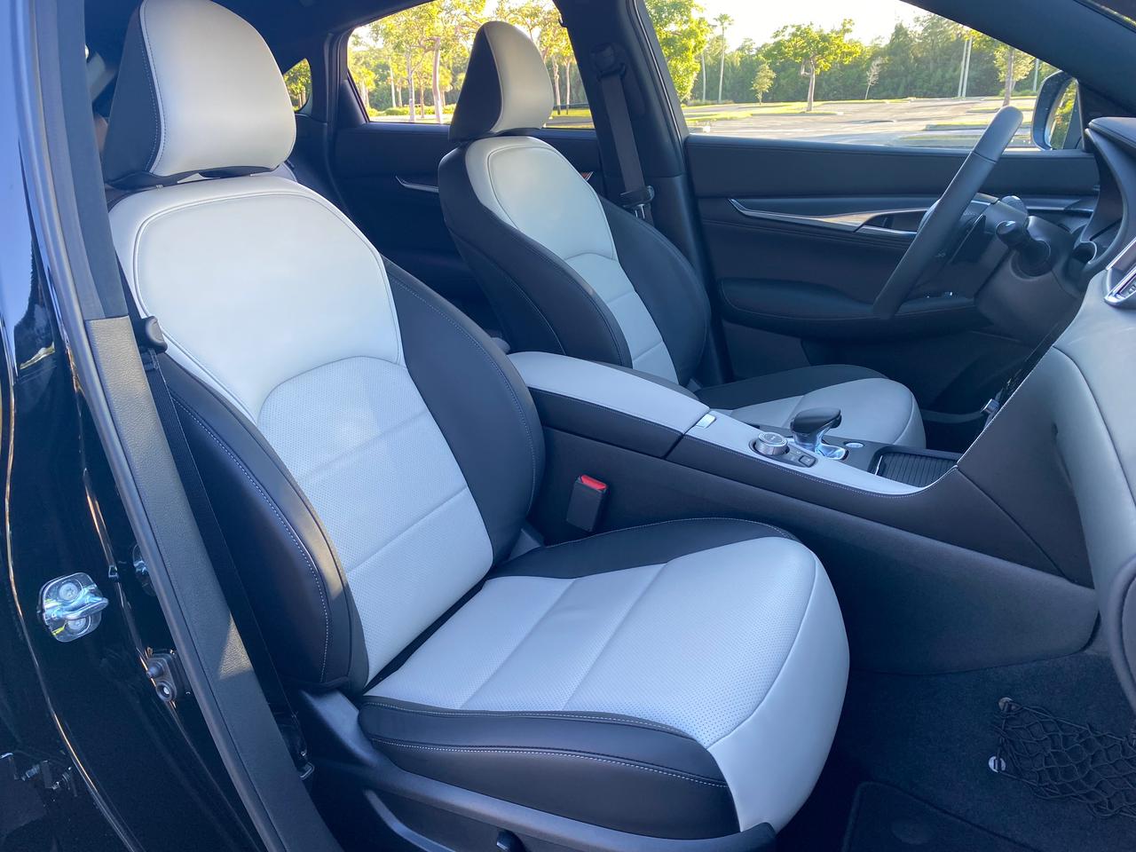 2023 Infiniti QX55 Luxury AWD Automatic black